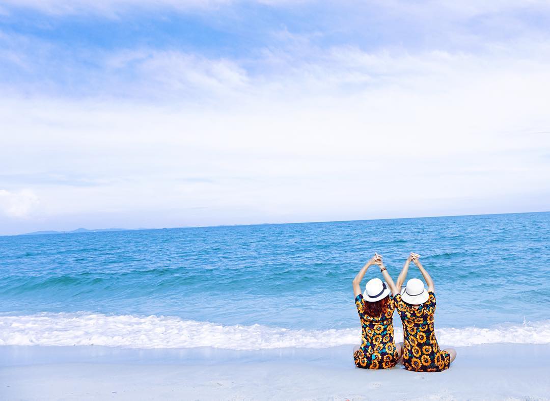 Tại sao bạn nên đi du lịch Minh Châu - Quan Lạn vào dịp 30/4, 1/5?