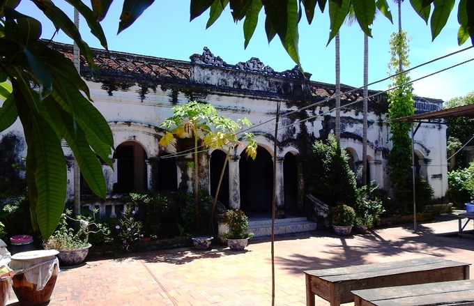 Nét đẹp cổ kính của ngôi nhà cổ hơn 100 tuổi tại Quan Lạn