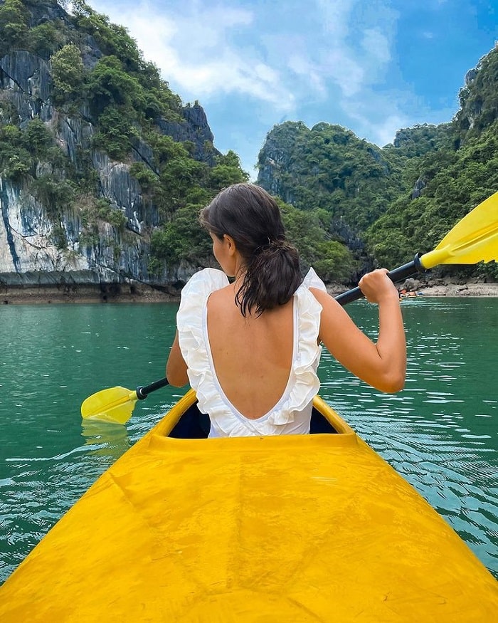 Top lý do bạn nên du lịch vịnh Hạ Long một lần trong đời