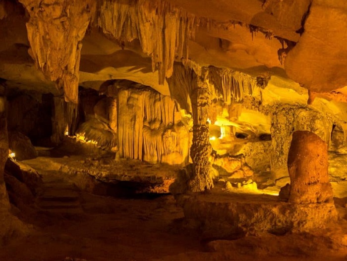 Hang Thiên Cảnh Sơn - Vịnh Hạ Long