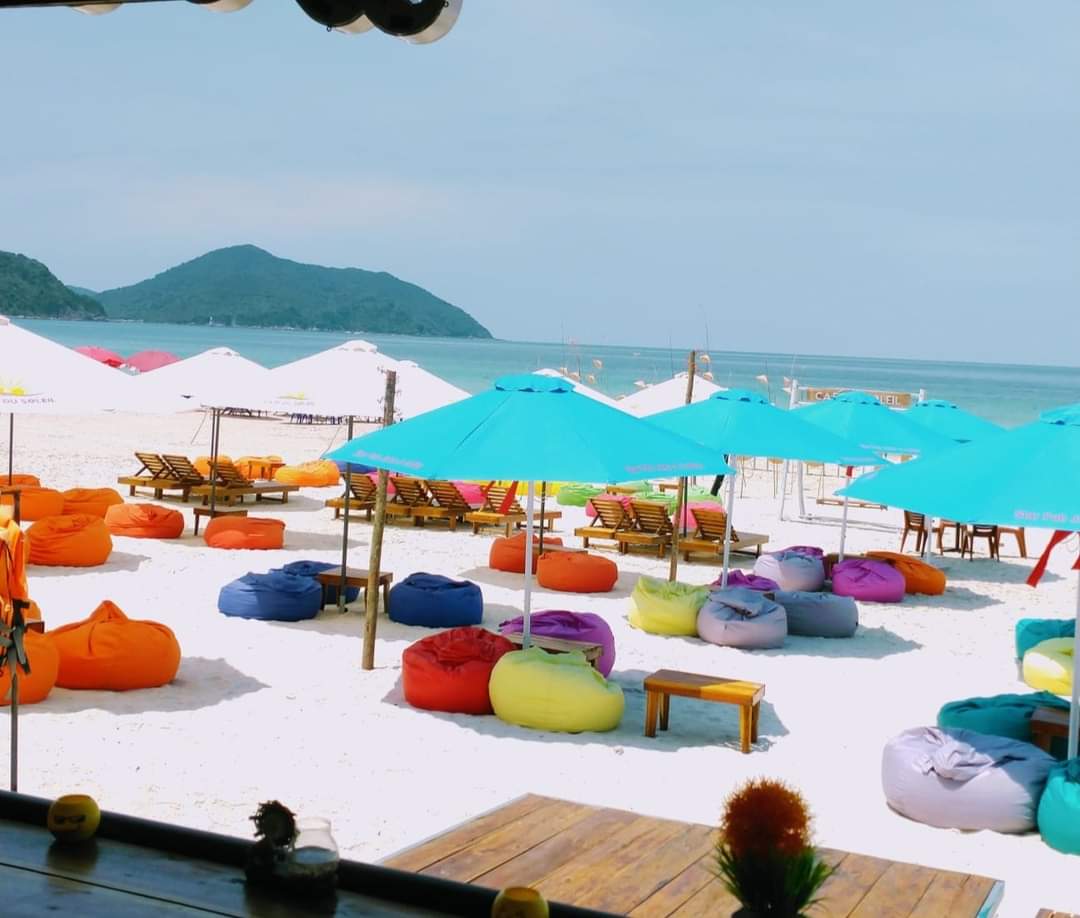 Review quán cà phê Star Pub & Coffee trên đảo Minh Châu