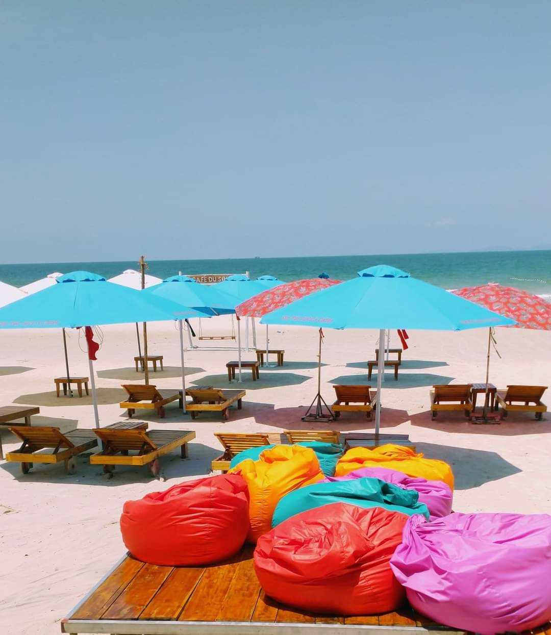 Star Pub & Coffee - tiệm cà phê view biển đẹp hết ý tại đảo Minh Châu